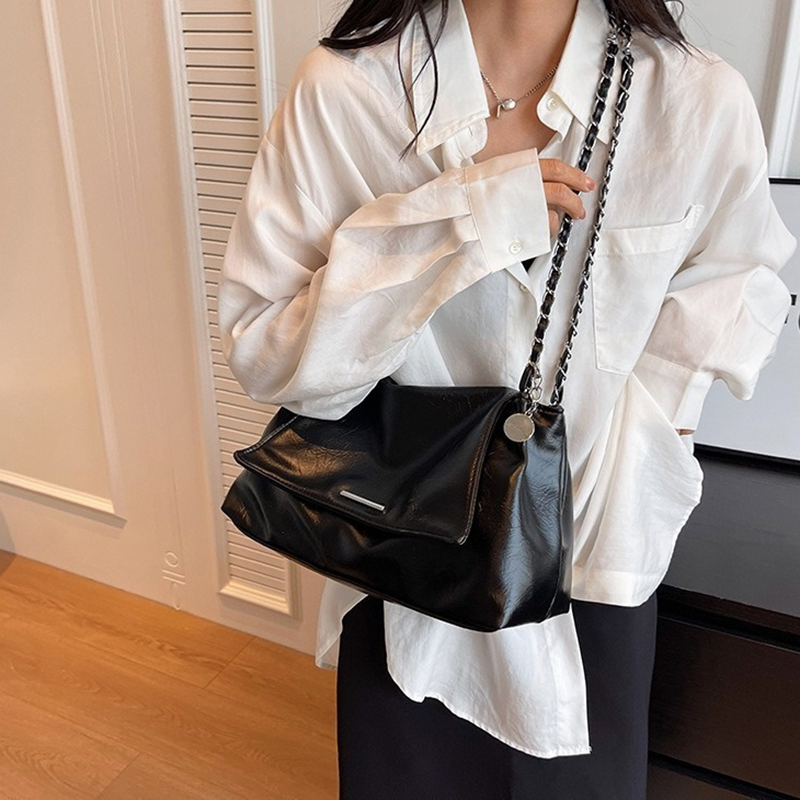 Women Bags In Trend - Damska torba typu tote w nowym