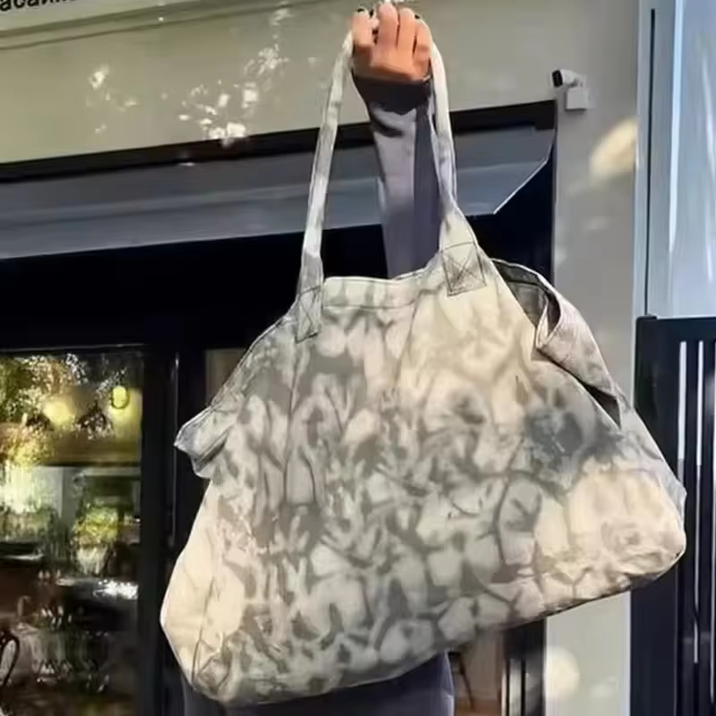 Women Bags In Trend - Torba sportowa na co dzień, torby