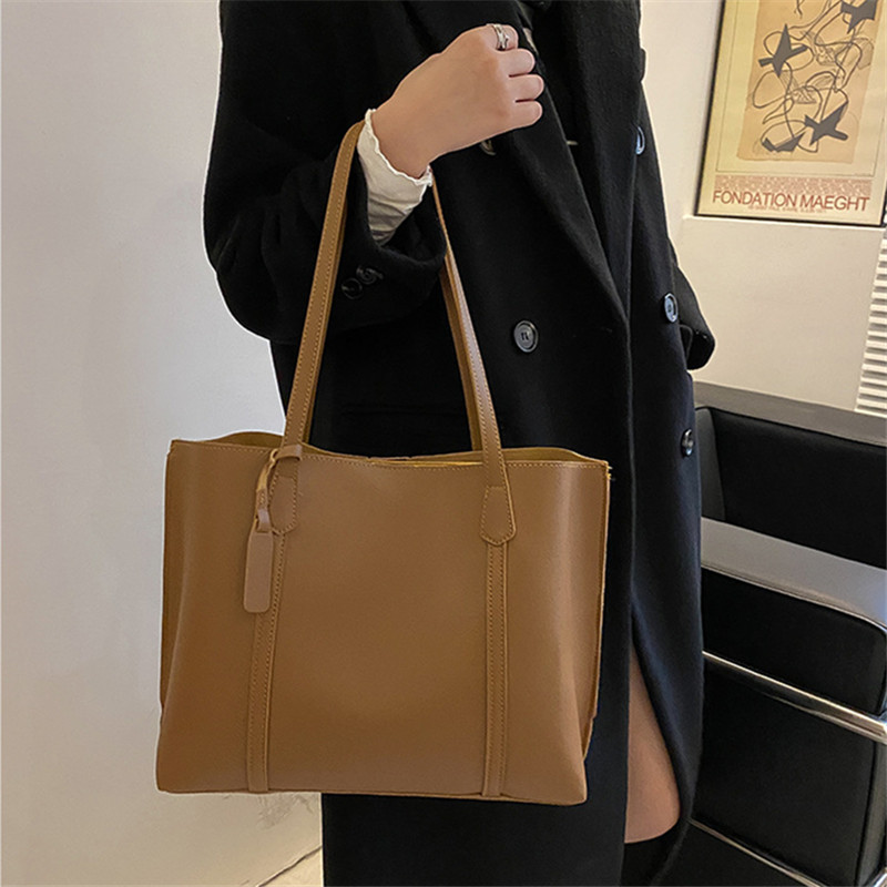 Klasyczna czarna torba typu to – Women Bags For Work recenzja i cena
