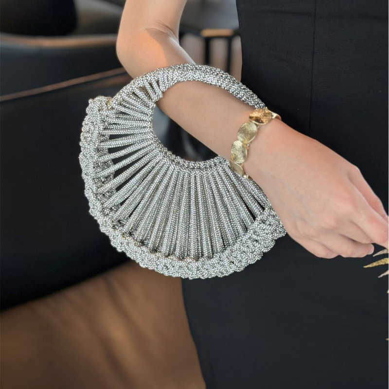 Błyszcząca Kopertówka Wieczoro – Women Bags In Trend recenzja i cena