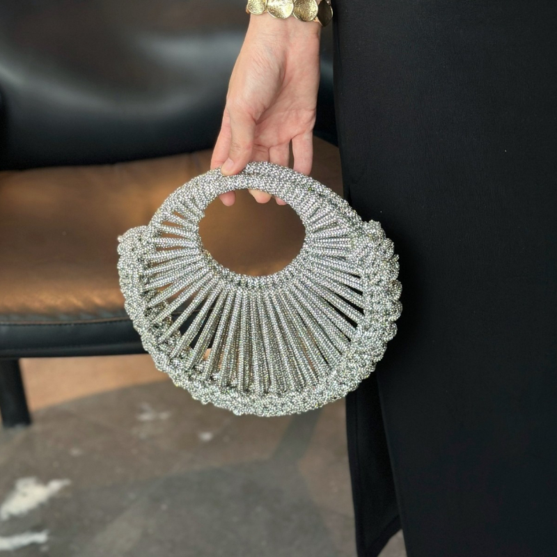 Błyszcząca Kopertówka Wieczoro – Women Bags In Trend recenzja i cena
