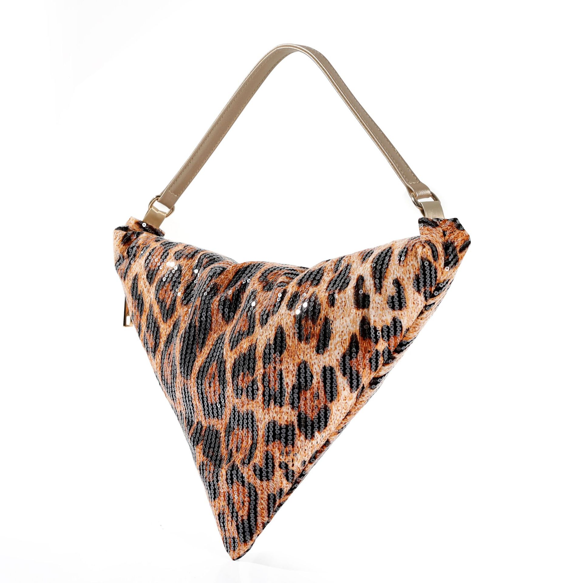 Torebka damska w kształcie pół – Women Bags In Trend recenzja i cena