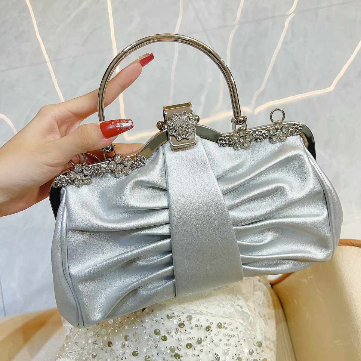 Luksusowe, ekskluzywne torebki – Women Bags In Trend recenzja i cena
