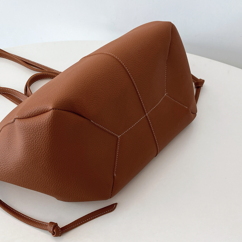 Duże skórzane torby damskie na – Women Bags In Trend recenzja i cena