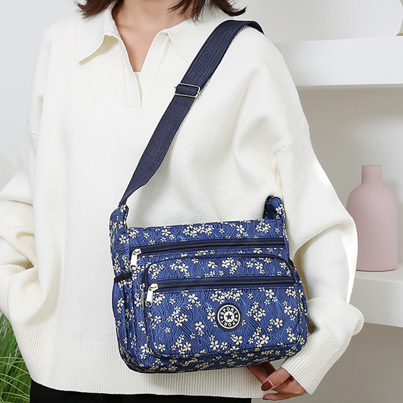 Duża, kwiatowa torba na ramię  – Women Bags In Trend recenzja i cena